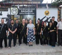 Nazilli’de; Türk savaş sanatı Bağatur, geleneksel kemer kuşanma töreni yapıldı.