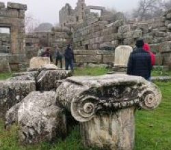 Sisler içinde yolculuk: Labranda Gezisi