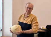 Jeomorfolog Ahmet Bolat, Kahramanmaraş’ta dinozor yumurtası buldu!