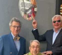 98 YIL SONRA TESTA ADI BEYOĞLU’NDA YENİDEN HAYAT BULDU. CENOVA’DAN İSTANBUL’A, İSTANBUL’DAN HOLLANDA’YA UZANAN BİR AİLENİN HİKÂYESİ