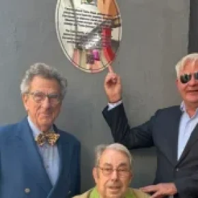 98 YIL SONRA TESTA ADI BEYOĞLU’NDA YENİDEN HAYAT BULDU. CENOVA’DAN İSTANBUL’A, İSTANBUL’DAN HOLLANDA’YA UZANAN BİR AİLENİN HİKÂYESİ